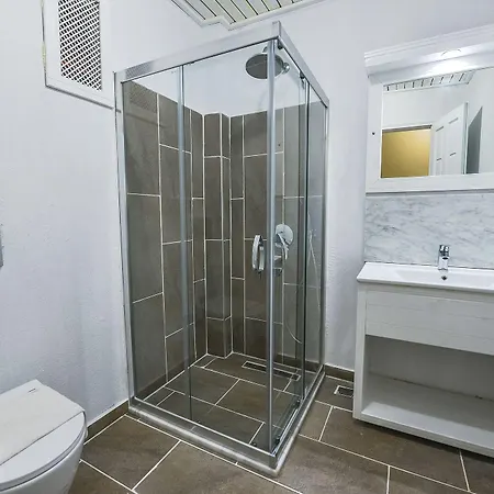 Manzara Hotell