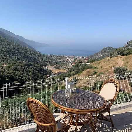 Hotel Manzara 2*