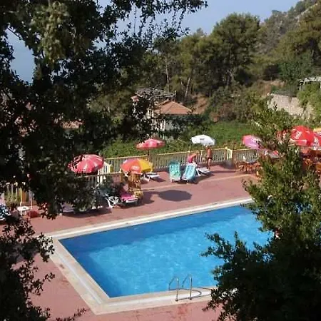 Manzara Hotel 2*