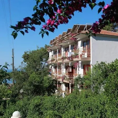 Manzara Hotel 2*